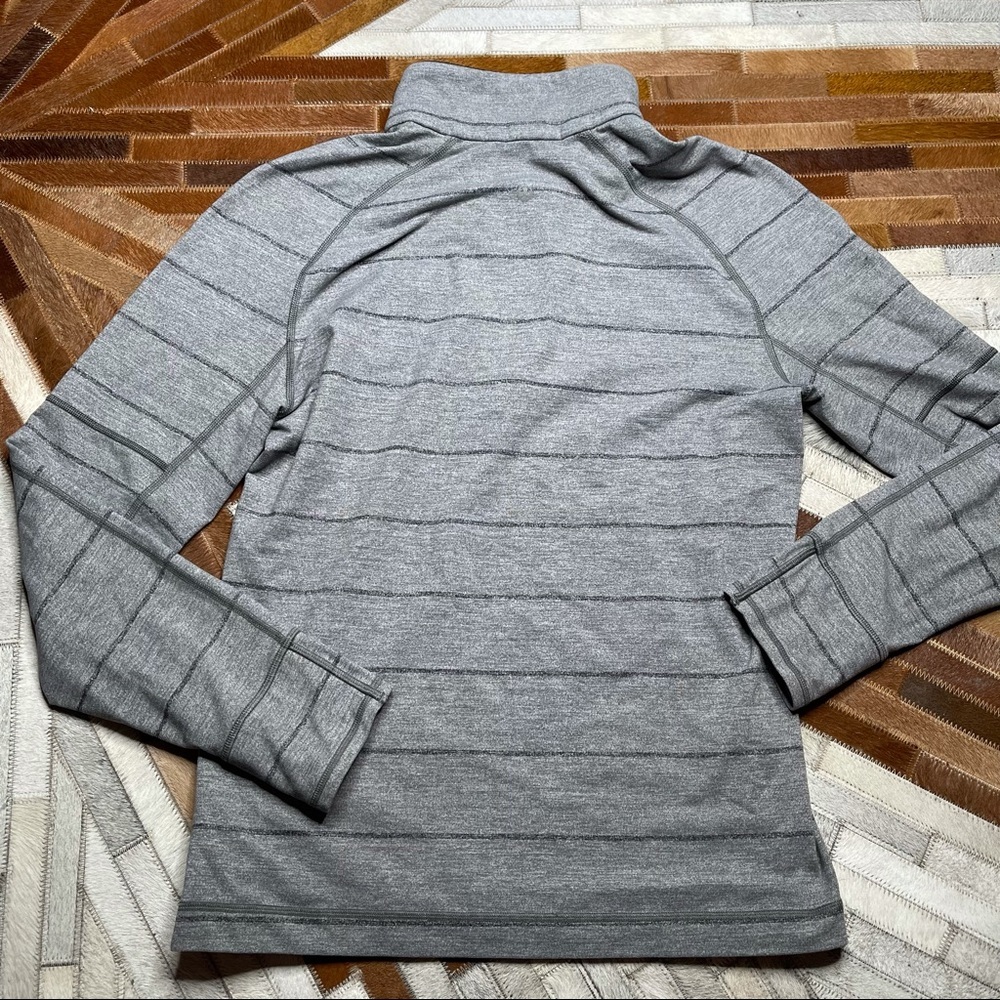 Lululemon Sweat Session 1/2 Zip *Silver - Picture 4 of 5